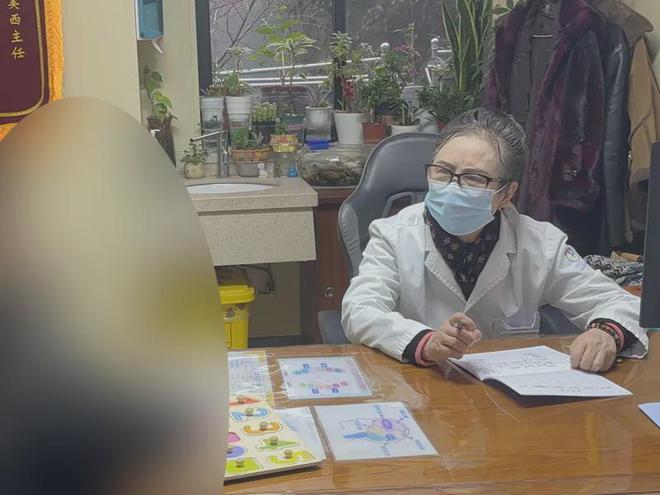 孩子的注意力！第4个你可能天天在做尊龙AG人生就是博7个习惯正在毁掉(图2)