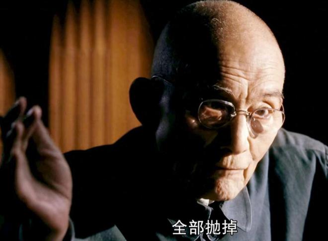 人上桌有人换桌她却雷打不动坐稳主桌凯时尊龙2024内娱格局大变天！有(图4)
